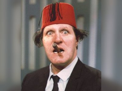 Tommy Cooper  - Just Like That! - britishheritage.org