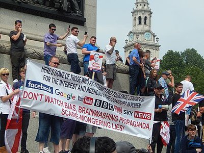 Tommy Robinson - Anti-Islam Immigration - britishheritage.org