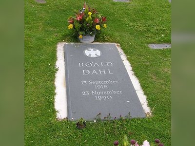 Roald Dahl - britishheritage.org