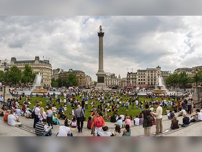 Trafalgar Square - britishheritage.org