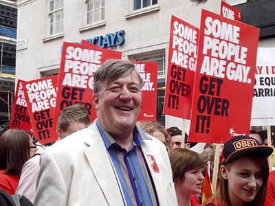 Stephen Fry  - The Oscar Wilde Of Our Time - britishheritage.org