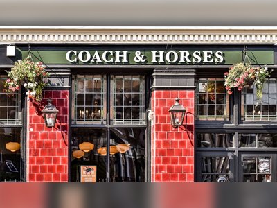 The Coach & Horses - britishheritage.org
